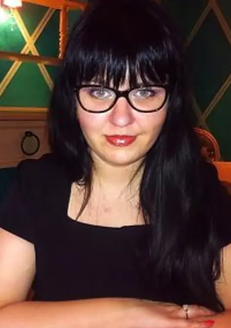 Роза из Новозыбкова, мне 25, познакомлюсь для общения