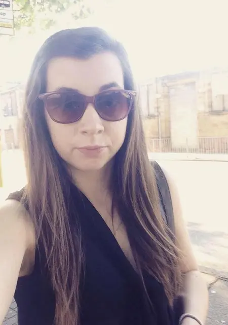 Инга из Ломоносова, ищу на сайте общение