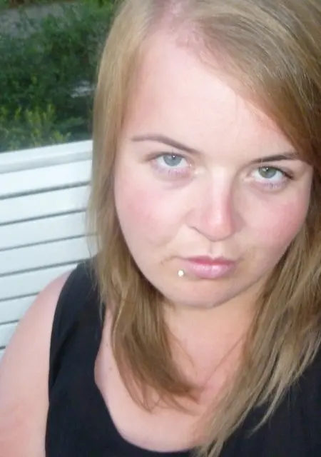 Я Алёна, 26, из Кубинки, ищу знакомство для общения