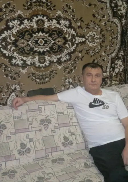 Камиль из Мелеуза, мне 43, познакомлюсь для дружбы