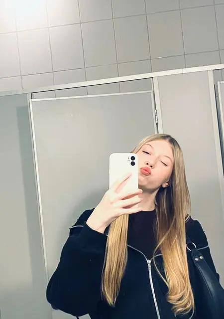 Милана из Томска, ищу на сайте вирта