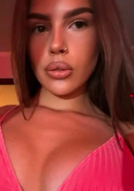 Alyska из Апатитов, мне 22, познакомлюсь на одну ночь