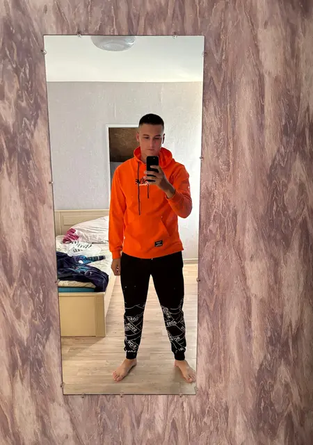 Я Максим, 22, знакомлюсь без обязательств в Рыльске