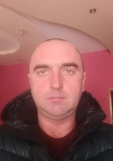 Евгений из Курчатова, мне 50, познакомлюсь на одну ночь