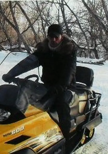 Vlad из Бузулука, ищу на сайте знакомства на одну ночь