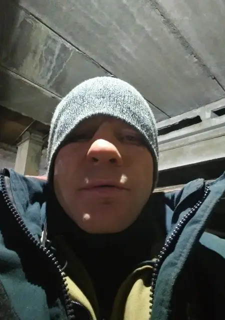 Я Сергей, 25, из Карталов, ищу знакомства на одну ночь