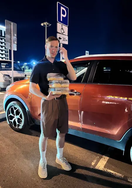 Данила из Железногорска, мне 28, познакомлюсь для общения