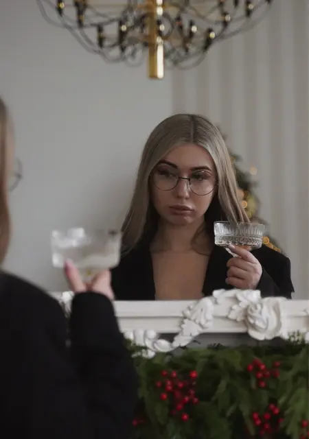 Я Ева, 28, из Салехарда, ищу знакомства без обязательств