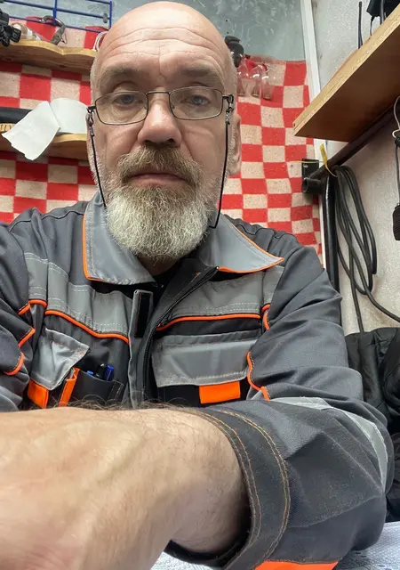 Андрей из Орска, мне 52, познакомлюсь для дружбы