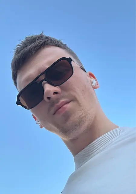 Я Станислав, 26, из Свердловского, ищу знакомство для дружбы