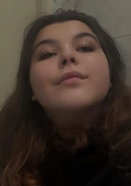 Я Анна, 19, знакомлюсь на одну ночь в Санкт-Петербурге