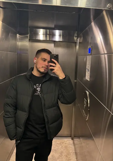 Леван из Москвы, ищу на сайте знакомства без обязательств