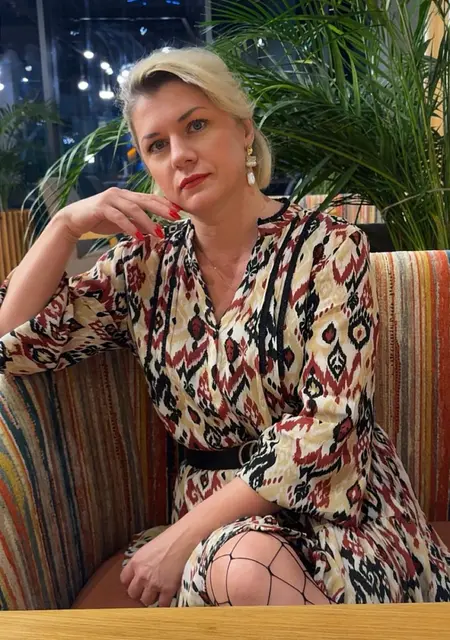 Я Алёна, 47, знакомлюсь для приятного времяпровождения в Санкт-Петербурге