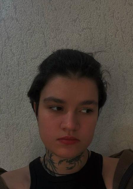 Я Лина, 20, из Ростова-на-Дону, ищу знакомства на одну ночь