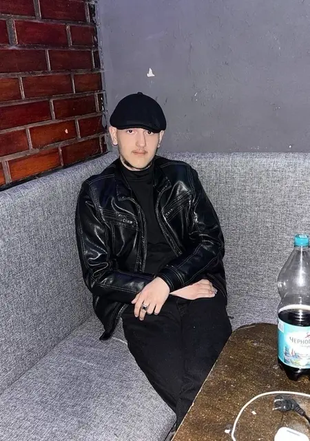 Я Денис, 19, знакомлюсь для приятного времяпровождения в Богородицке