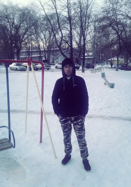 Я Темур, 33, из Ильского, ищу знакомства на одну ночь