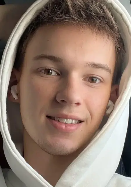 Ggggf из Владимира, мне 18, познакомлюсь для дружбы