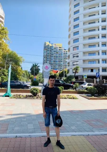 Я Нгуен Ван Хани, 47, знакомлюсь для вирта в Каменке