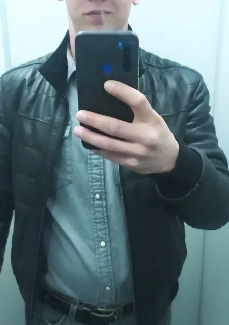 Александр из Кудинова, мне 29, познакомлюсь без обязательств