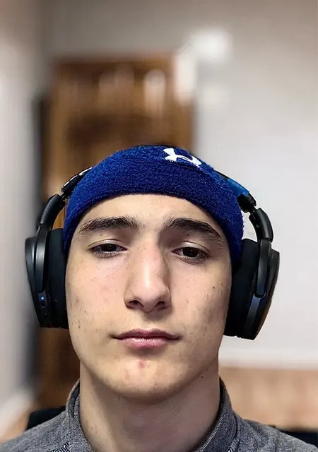 Я Абдурахман, 19, знакомлюсь для вирта в Кизилюрте