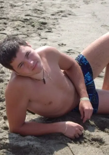 Андрей из Сосногорска, мне 39, познакомлюсь на одну ночь