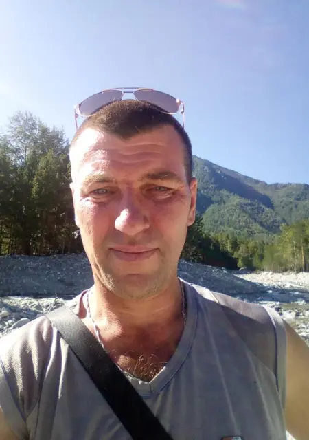 Slava из Чунского, мне 50, познакомлюсь без обязательств