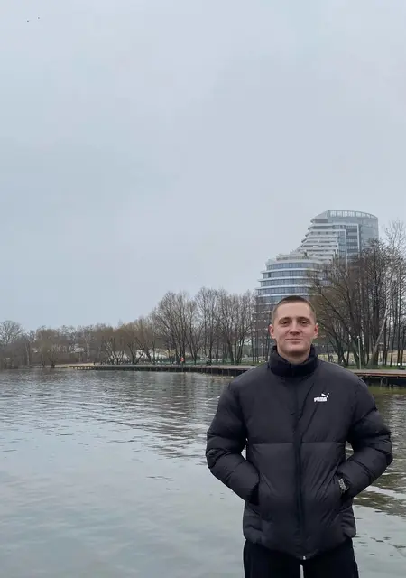 Я Данила, 22, из Губкина, ищу знакомства без обязательств