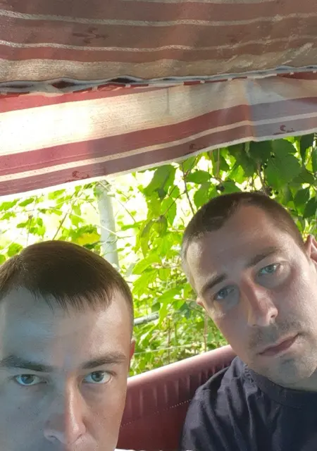 Денис из Вешенской, ищу на сайте знакомства на одну ночь