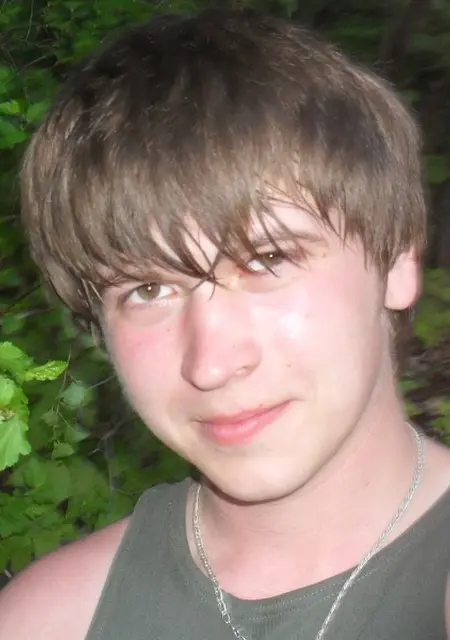 Александр из Ливен, мне 35, познакомлюсь для дружбы