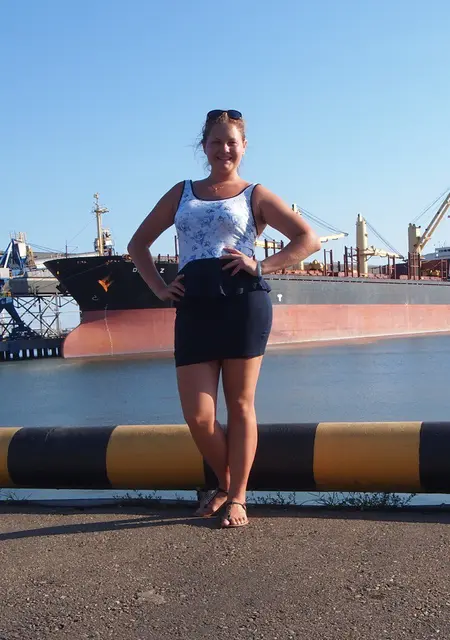 Наташа из Тулы, мне 28, познакомлюсь для общения