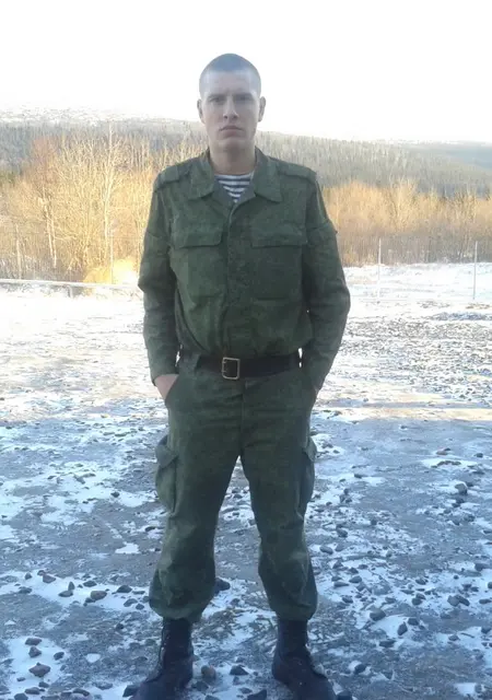 Я Кирюха, 30, из Оленегорска, ищу знакомство для постоянных отношений