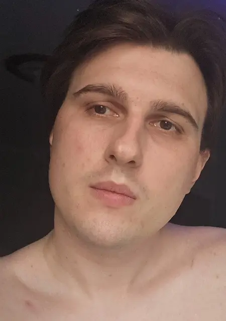 Илья из Ногинска, ищу на сайте вирта