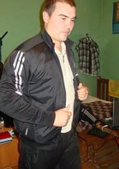 Павел из Тихвина, мне 44, познакомлюсь на одну ночь