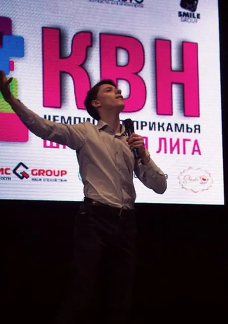 Я Арсений, 27, из Воткинска, ищу знакомство для приятного времяпровождения