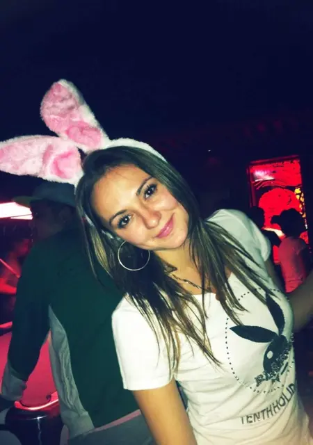 Я Кристиночка, 31, знакомлюсь без обязательств в Нижневартовске