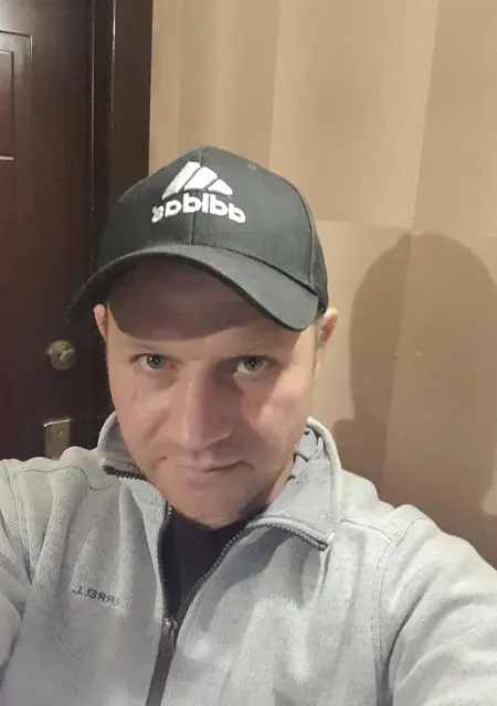 Михаил из Карабанова, ищу на сайте знакомства без обязательств