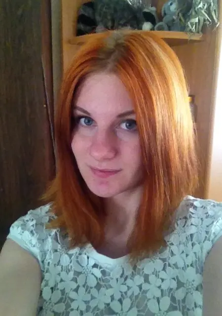 Каринка из Удомли, мне 33, познакомлюсь на одну ночь