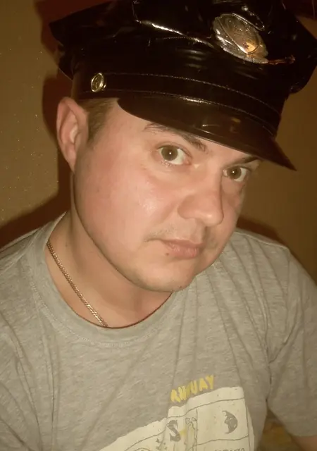 Я Сергей, 43, знакомлюсь на одну ночь в Анучине