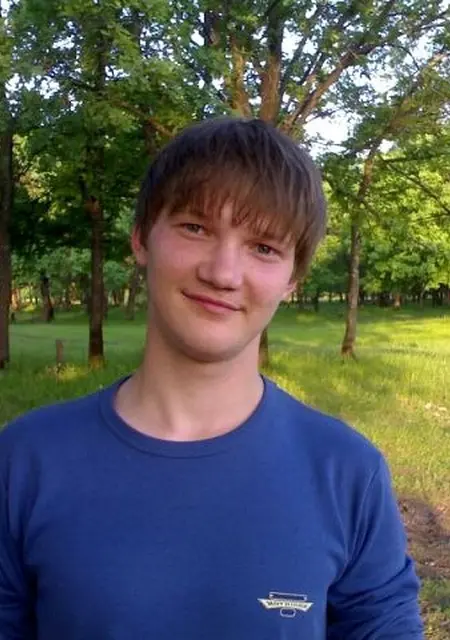 Я Александр, 38, из Вятских Полян, ищу знакомства на одну ночь