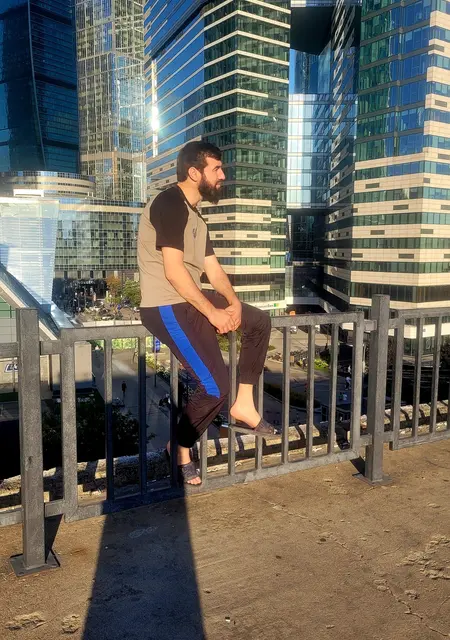 Я Husrav, 33, из Ишимбая, ищу знакомства без обязательств