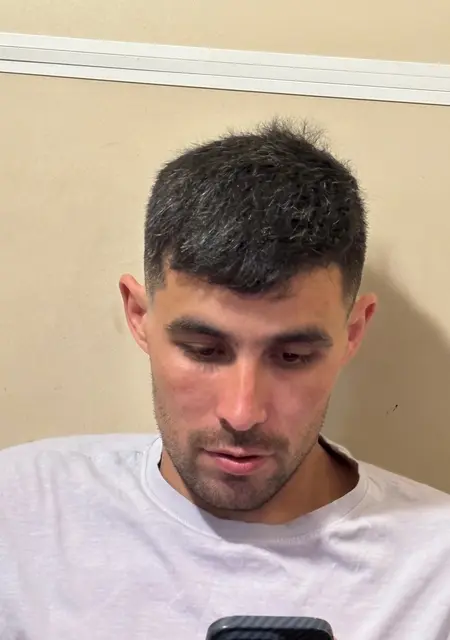 Я Артур, 25, из Янаула, ищу знакомства без обязательств