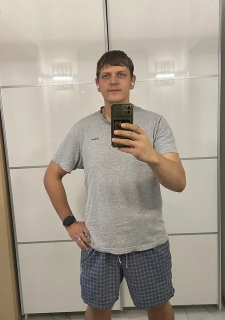 Сеогей из Ессентуков, мне 37, познакомлюсь для дружбы