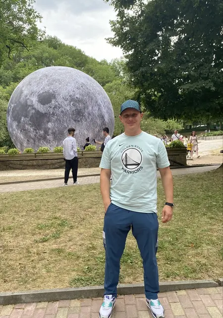 Я Игорь, 37, из Ессентуков, ищу знакомства без обязательств