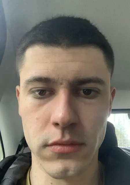 Артём из Неи, мне 30, познакомлюсь на одну ночь