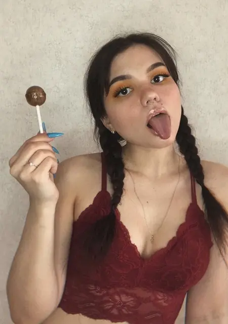 Вита из Коврова, ищу на сайте знакомства без обязательств