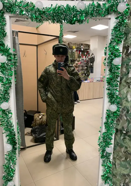 Я Рустам, 20, знакомлюсь без обязательств в Богучаре