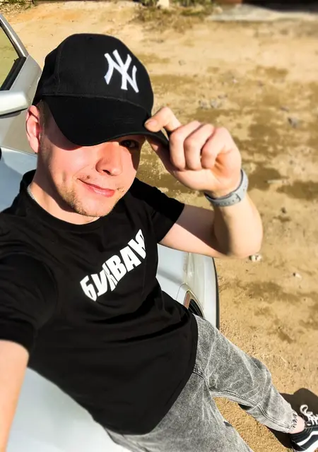 Дмитрий из Пикалева, ищу на сайте знакомства на одну ночь