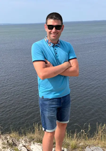 Я Николай, 40, из Щекино, ищу знакомство для постоянных отношений