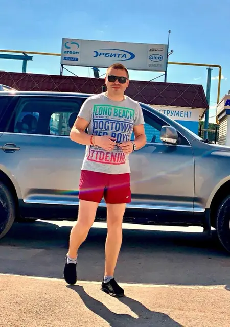 Я Александр, 47, из Удачного, ищу знакомство для общения