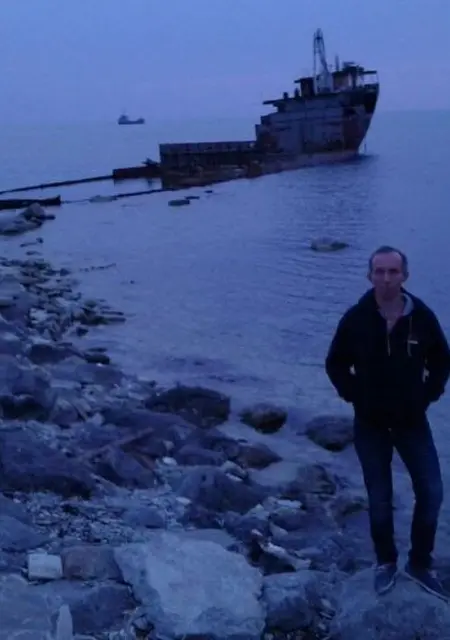 Я Женя, 49, знакомлюсь на одну ночь в Волжске